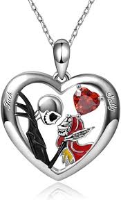 Collier Femme Pendentif Tête de Mort - Élégance et Mystère