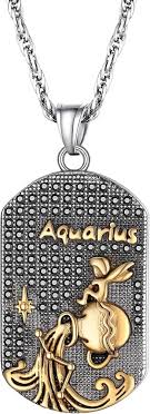 Pendentif Militaire Astrologique Autrichien en Plaqué Or - Élégance et Symbolisme