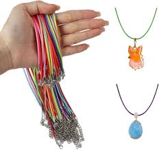 Collier avec Pendentif Éblouissant - Élégance et Confort