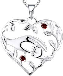 Collier Argent Pendentif Maman – Un Cadeau Précieux