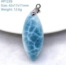 Pendentif en Pierre Larimar Naturelle pour Homme – Élégance et Authenticité