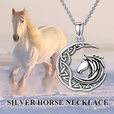 Pendentif Celtique en Argent : Élégance et Symbolisme