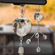 Pendentif Rétroviseur Voiture Personnalisé - Un Cadeau Unique