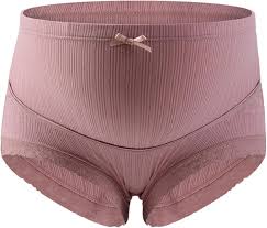 Sous-vêtements de maternité en dentelle pour un confort optimal