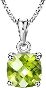 Pendentif en Argent Sterling avec Peridot - Élégance et Naissance