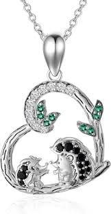 Pendentif Hérisson en Argent - Élégance Masculine