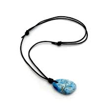 Pendentif en Apatite Irrégulière Hypoallergénique - Énergie Précieuse