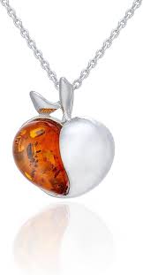 Collier Pendentif en Ambre Sterling Baltique : Élégance et Bien-être