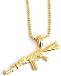 Collier Rétro avec Pendentif Pistolet - Un Accessoire Unique