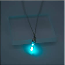 Collier Lumineux Pour Femmes et Hommes - Élégance Brillante