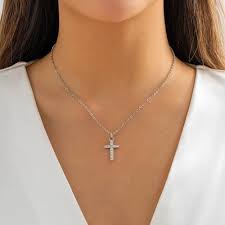 Collier Simple Pendentif Croix pour Femmes - Élégance et Simplicité