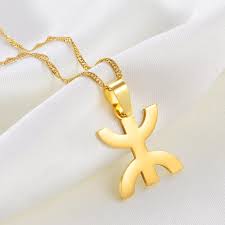 Pendentif Berbères : Élégance et Tradition