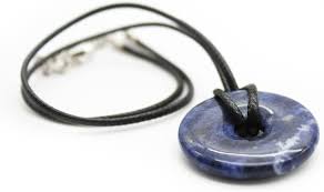 Pendentif Naturelle en Sodalite - Élégance et Sérénité