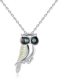 Collier Pendentif Argent Cubique GemShadow - Élégance et Mystère