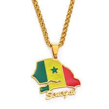 Collier Pendentif Carte Sénégal - Un bijou unique et significatif