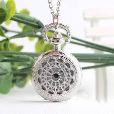 DIHAO Petite Montre Collier Pendentif - Élégance et Originalité