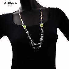 Pendentif Chanel Papillons Double Argent Zirconium - Élégance et Raffinement