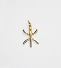 Pendentif Kabyle en Plaqué: Élégance et Culture