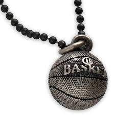 Collier Argent Sterling avec Pendentif Basket – Élégance Sportive