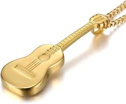 Pendentif Guitare Voyageur - Un Bijou Musical Unique