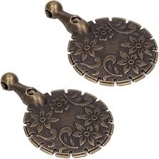 Pendentif Coupe Fil : Élégance Artisanale pour Tous