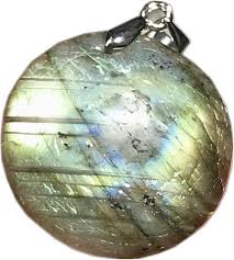 Pendentif en Labradorite Naturelle pour Homme - Élégance et Protection