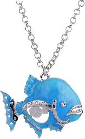 Collier Pendentif Poisson - Élégance et Signification