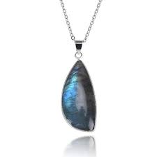 Pendentif Labradorite Naturelle : Pierre de Protection et de Guérison