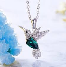 Pendentif Oiseau Personnalisé - Élégance et Sensibilité