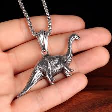 Pendentif Dinosaure en Inoxydable - Un Accessoire Unique