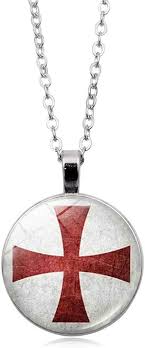 Pendentif Croix Templière : Un Symbole de Foi et de Force