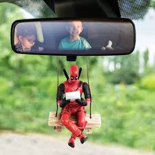 Pendentif Voiture Rétroviseur : Élégance et Protection