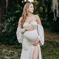 Robe de Maternité Élégante pour des Souvenirs Inoubliables