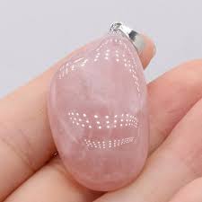 Pendentif en Quartz Rose - Artisanat Naturel