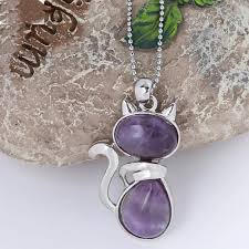 Pendentif Chat en Pierre Naturelle Précieuse