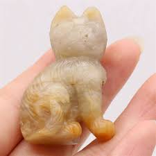 Pendentif Chat en Pierre Naturelle - Élégance et Protection