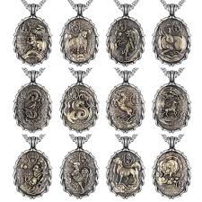Pendentif Chevalière Zodiaque Horoscopes - Élégance et Symbolisme