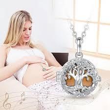 Pendentif Original Enceinte CELESTIA - Élégance et Symbolisme de la Grossesse