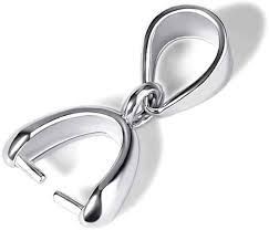 Attache Pendentif : Élégance et Praticité