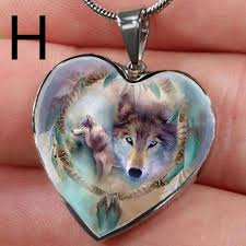 Collier Pendentif Forme Cristal Femme - Élégance et Mystère